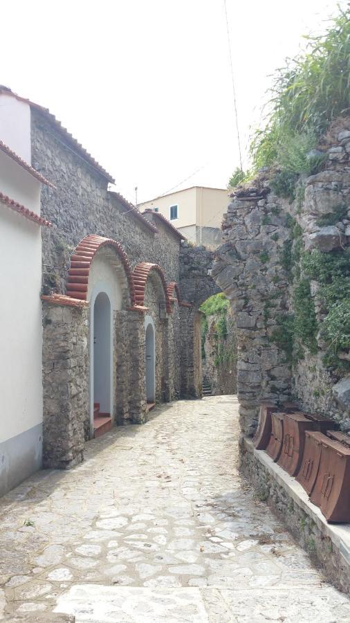 Villa Ami Scala Bagian luar foto