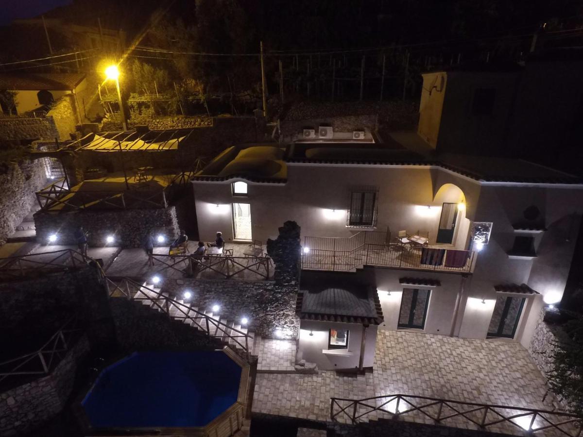 Villa Ami Scala Bagian luar foto